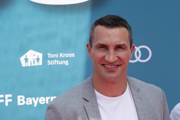 Wladimir KLITSCHKO, Boxer Roter Teppich, Red Carpet Show, Ankunft, arrival, Premiere fuer den Film KROOS, am 30.06.2019 in Koeln, *** Vladimir KLITSCHKO, Boxer Red Carpet, Red Carpet Show, arrival, ar ...