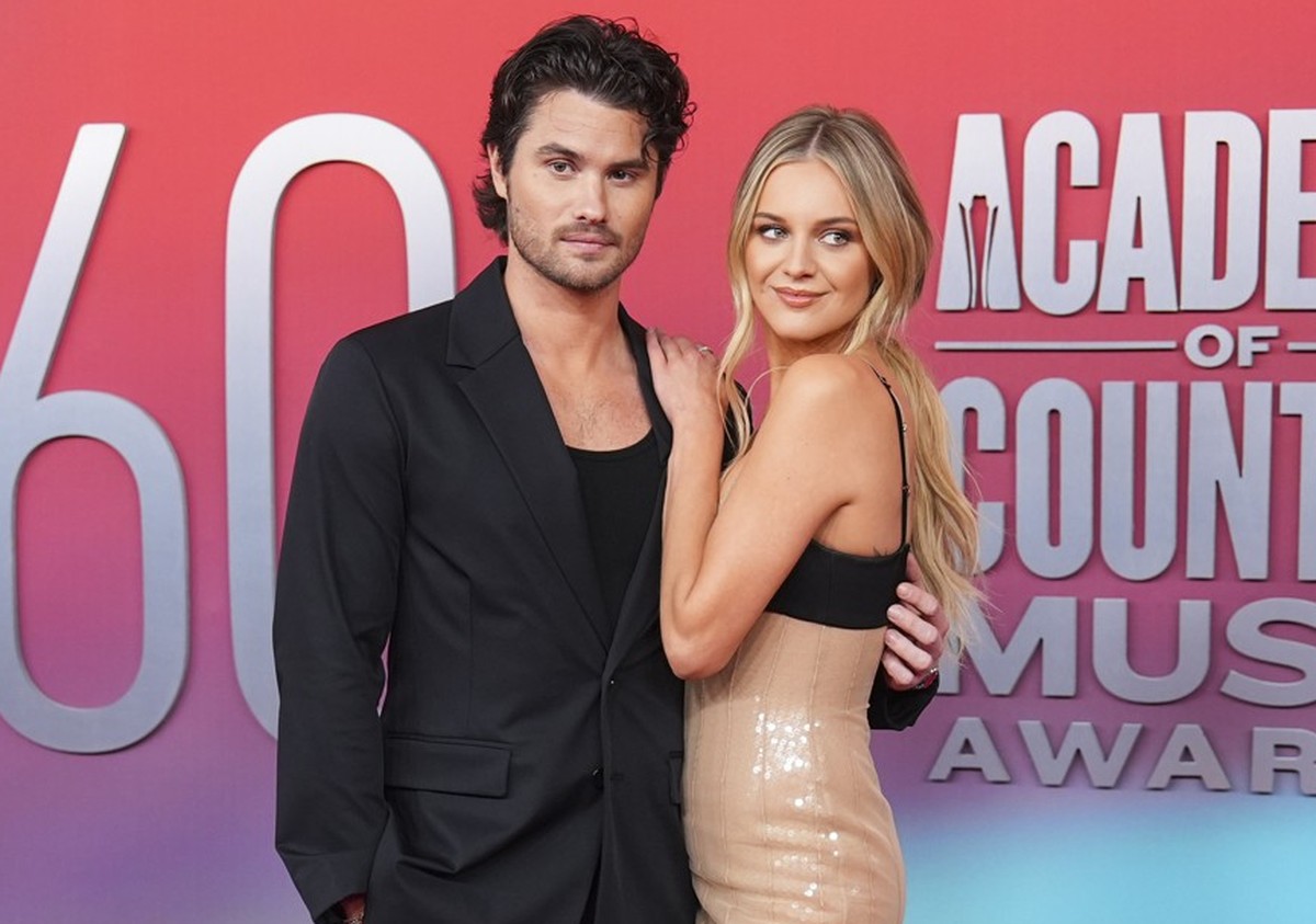 Chase Stokes, left, and Kelsea Ballerini arrive at the 60th annual Academy of Country Music Awards on Thursday, May 8, 2025, in Frisco, Texas. (AP Photo/LM Otero)