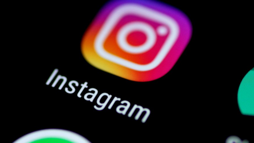 FILE PHOTO: The Instagram application is seen on a phone screen August 3, 2017. REUTERS/Thomas White/File Photo