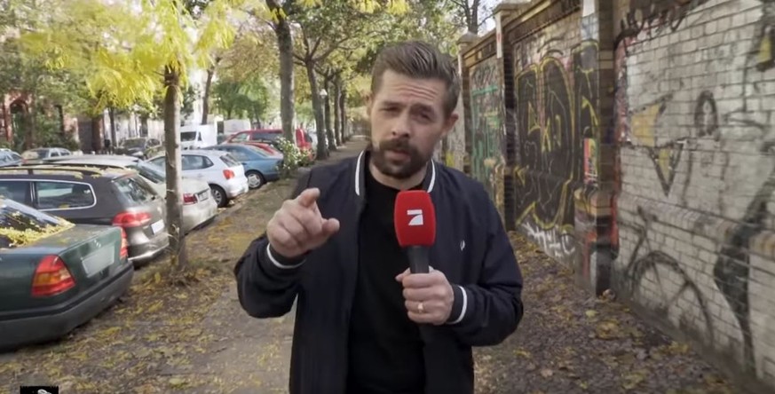 Ein kleiner Mann, ein großes Ziel: Frieden im Görlitzer Park in Berlin.