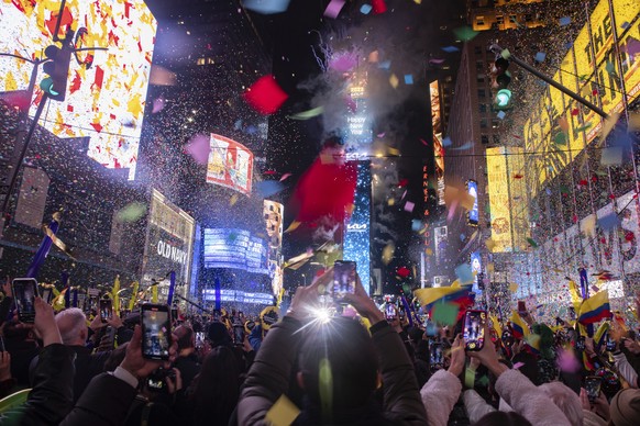 Party auf dem Times Square in New York