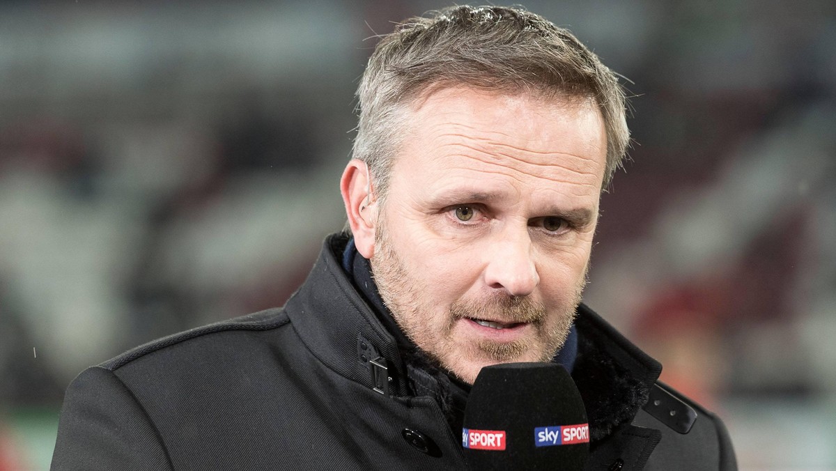 Dietmar Hamann, FC Augsburg vs. Bayer 04 Leverkusen, Fussball, 1. Bundesliga, 21. Spieltag, Saison 16/17, 17.02.2017, Augsburg Copyright: xWalther/xEibner-Pressefotox EP_swr
Dietmar Hamann FC Augsbur ...
